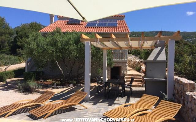 Robinson house Bosiljka – Accommodatie eiland Pasman Kroatië