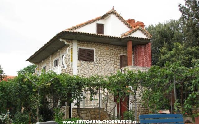 Appartementen Velimira – Accommodatie Petrcane Kroatië