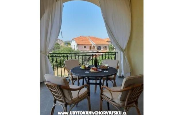 Appartement  – Accommodatie Pirovac Kroatië