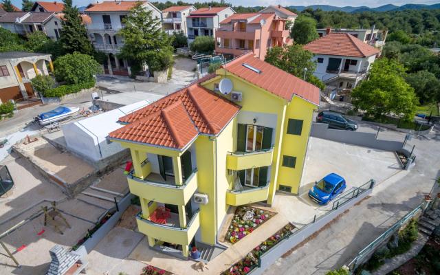 Villa Atlantida apartments – Accommodatie Pirovac Kroatië