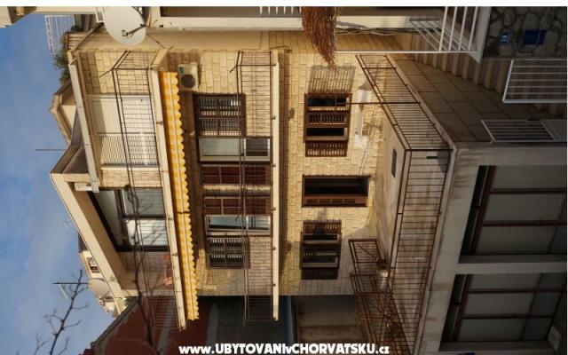 Aparmani Jurić  – Accommodatie Podgora Kroatië