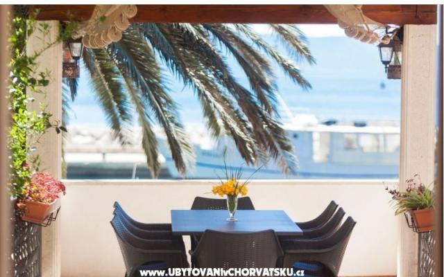 Appartementen Pomirta – Accommodatie Podgora Kroatië