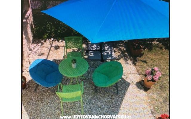 Appartement Čulić – Accommodatie Podstrana Kroatië