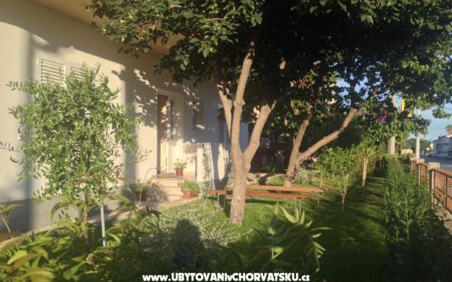 Appartement Žižula – Accommodatie Podstrana Kroatië