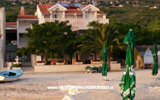 Appartementen Kaštelančić – Accommodatie Podstrana Kroatië