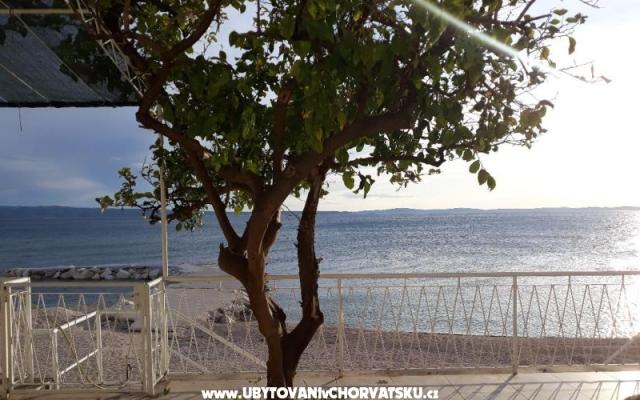 Beach house Ivan &amp; Maca – Accommodatie Podstrana Kroatië