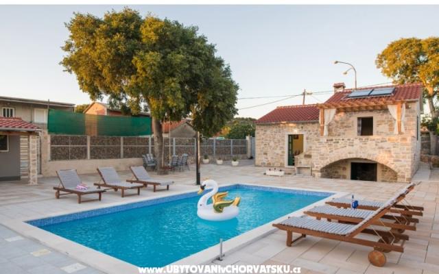 Villa Rozara – Accommodatie Primosten Kroatië