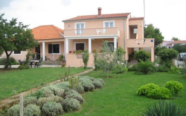 Appartementen Ive – Accommodatie Privlaka Kroatië