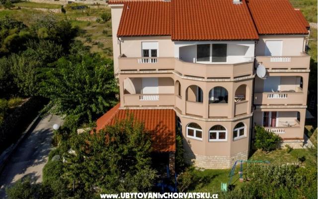 APARTMANI DEBELIĆ – Accommodatie eiland Rab Kroatië