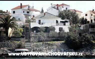 Appartementen Nikola Bego – Accommodatie Rogoznica Kroatië