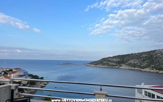 Villa Azul – Accommodatie Rogoznica Kroatië