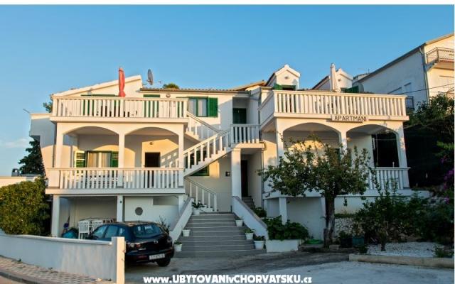 Villa Olivera – Accommodatie Rogoznica Kroatië