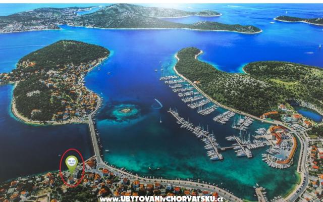Flores Luxury Suites – Accommodatie Rogoznica Kroatië