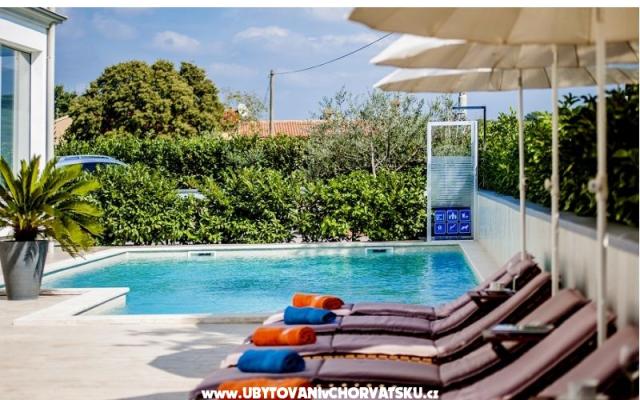 Appartementen Kimi with swimming pool  – Accommodatie Rovinj Kroatië
