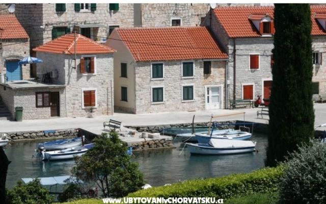 Appartement Jele – Accommodatie eiland Solta Kroatië