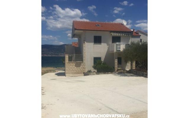 Appartementen Buljan Trogir-Slatine – Accommodatie Split Kroatië