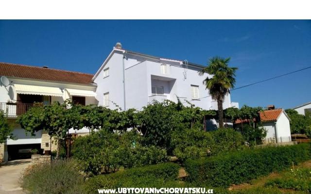 Appartementen Šarić – Accommodatie Sukosan Kroatië