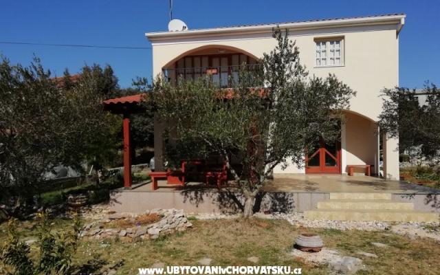 Vakantiehuis Dević – Accommodatie Sukosan Kroatië