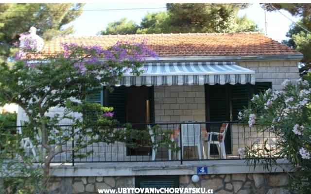 Villa Dragan – Accommodatie Supetar – Brac Kroatië