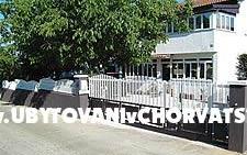 Appartementen Roviš – Accommodatie Tar Kroatië