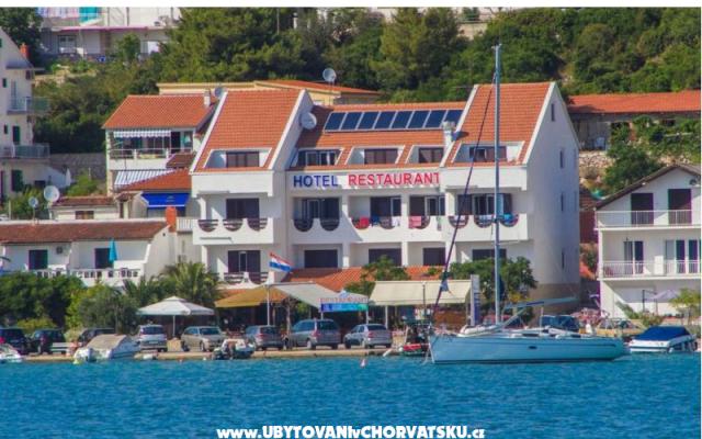 Hotel Plava Laguna – Accommodatie Tisno Kroatië