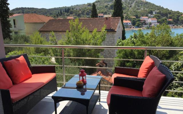 Villa Borys – Accommodatie Tisno Kroatië