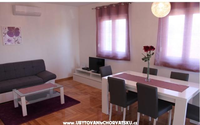 Appartement Anadina KOMFOR KRAJ PLAŽE – Accommodatie Trogir Kroatië
