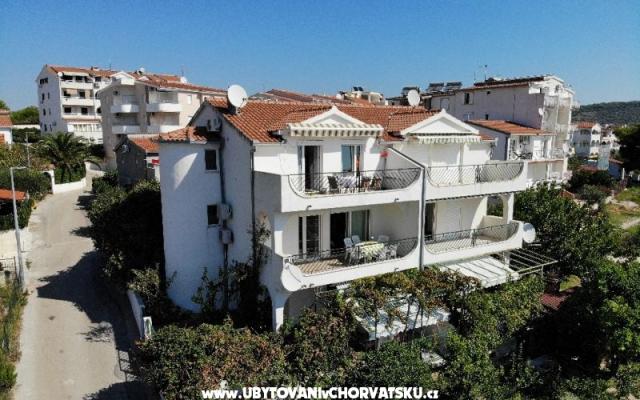 Villa Helio – Accommodatie Trogir Kroatië