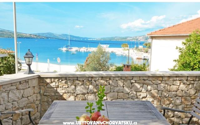 Appartementen Mary Luna – Accommodatie Trogir Kroatië