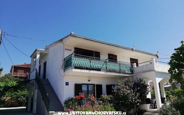 Appartementen Santic – Accommodatie Trogir Kroatië