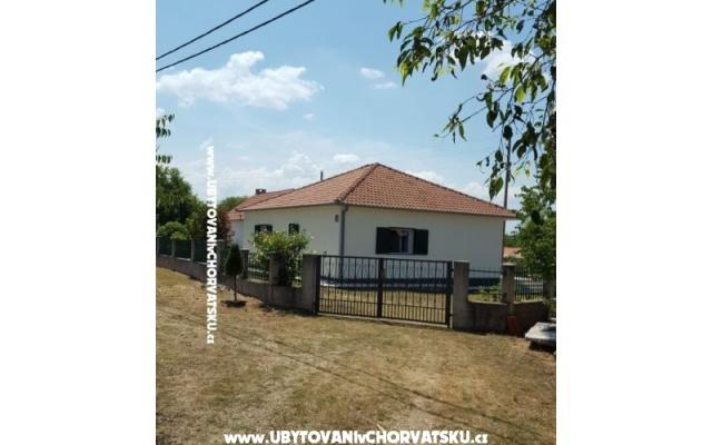 Holiday Home Endi – Accommodatie Trogir Kroatië