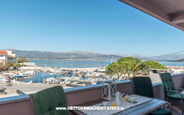 Villa Domić – Accommodatie Trogir Kroatië