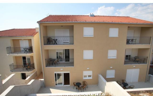 Villa IRIS – Accommodatie Trogir Kroatië