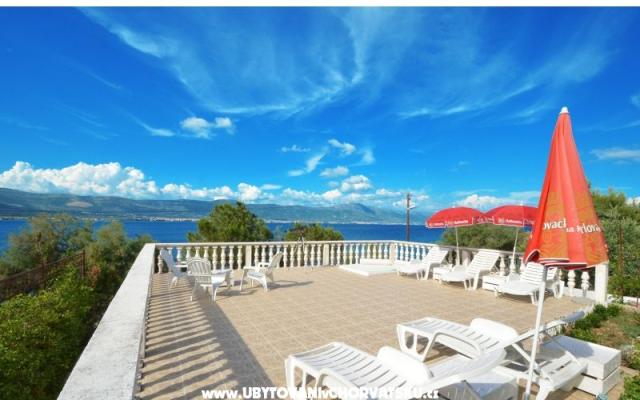 Villa Ljube – Accommodatie Trogir Kroatië
