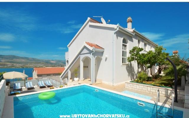Villa Palada – Accommodatie Trogir Kroatië