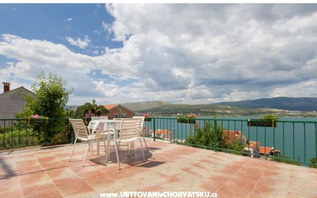 Villa Rade – Accommodatie Trogir Kroatië