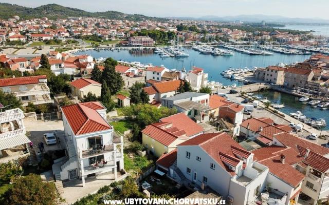 Villa Roza Trogir – Accommodatie Trogir Kroatië