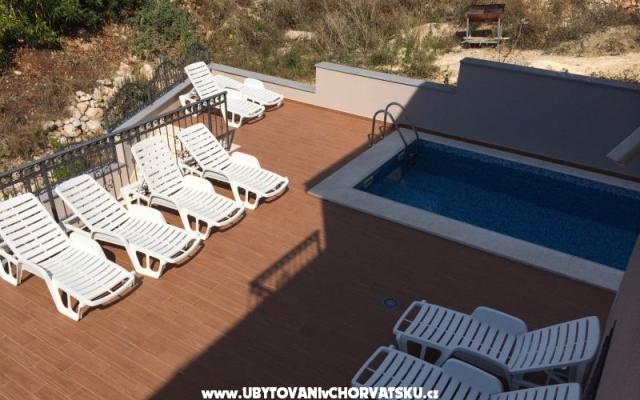 Villa Tatjana – Accommodatie Trogir Kroatië
