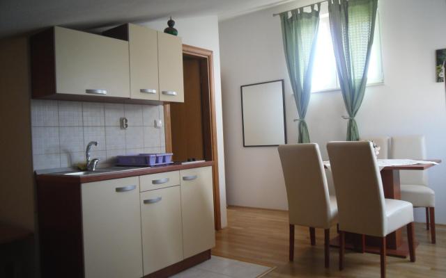 Appartementen Emi – Accommodatie Tucepi Kroatië