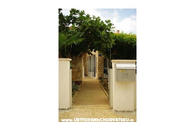 Appartementen Ivica Serdarušić – Accommodatie eiland Vir Kroatië