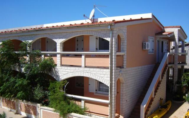 Appartementen Vlašić otok Vir – Accommodatie eiland Vir Kroatië