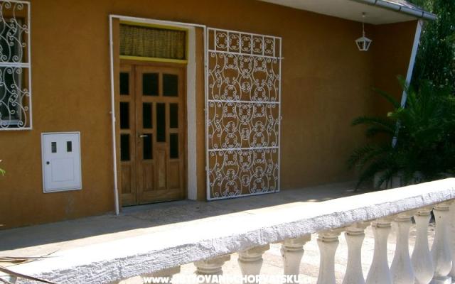 Appartementen Radovic – Accommodatie eiland Vir Kroatië