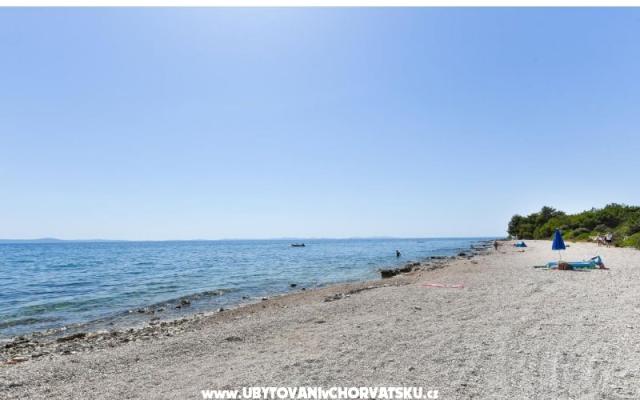 Crowonder Luxury Vir – Accommodatie eiland Vir Kroatië