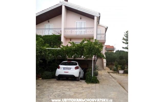 Appartementen Ema – Accommodatie Vodice Kroatië