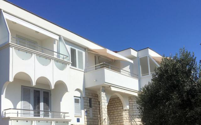 Galeb – Accommodatie Vodice Kroatië