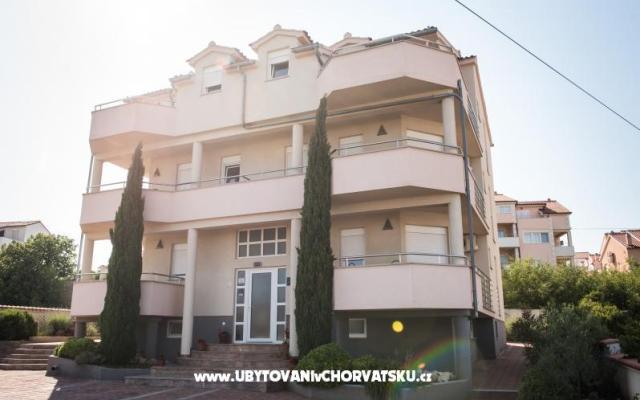 Villa Lovas – Accommodatie Vodice Kroatië