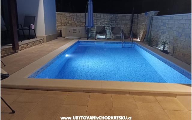 VILLA MARIA – Accommodatie Vodice Kroatië