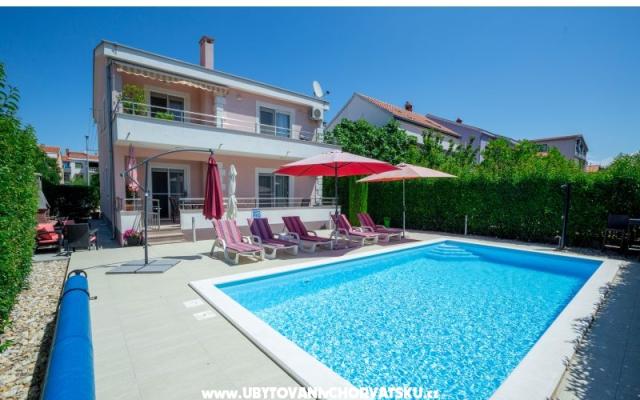 Appartement met zwembad ViGo – Accommodatie Zadar Kroatië