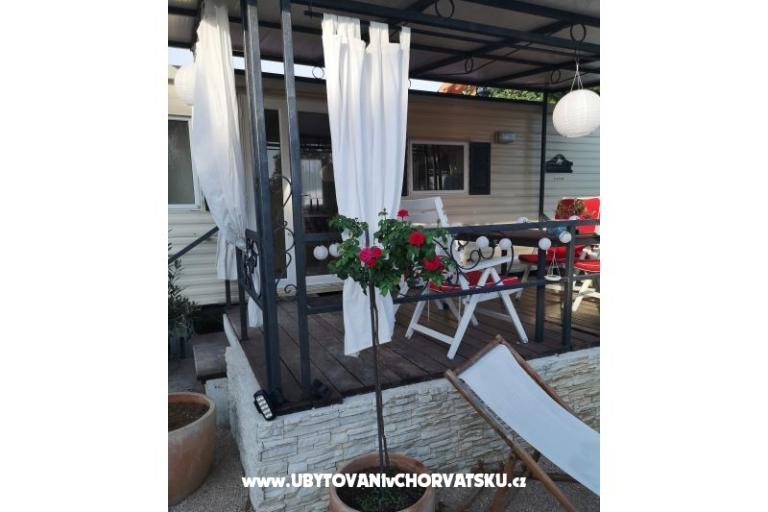 Mobile Huis Maroon – foto 7