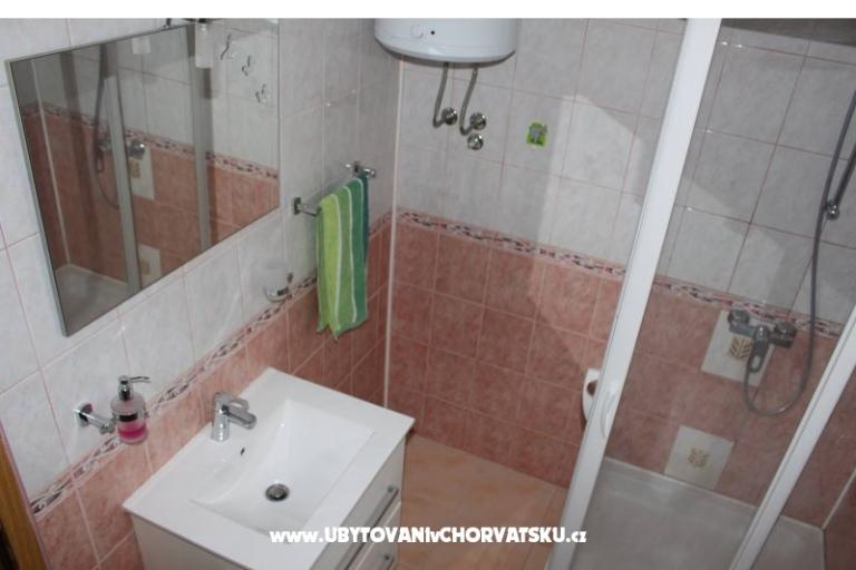 Appartement and pool Nika – foto 6